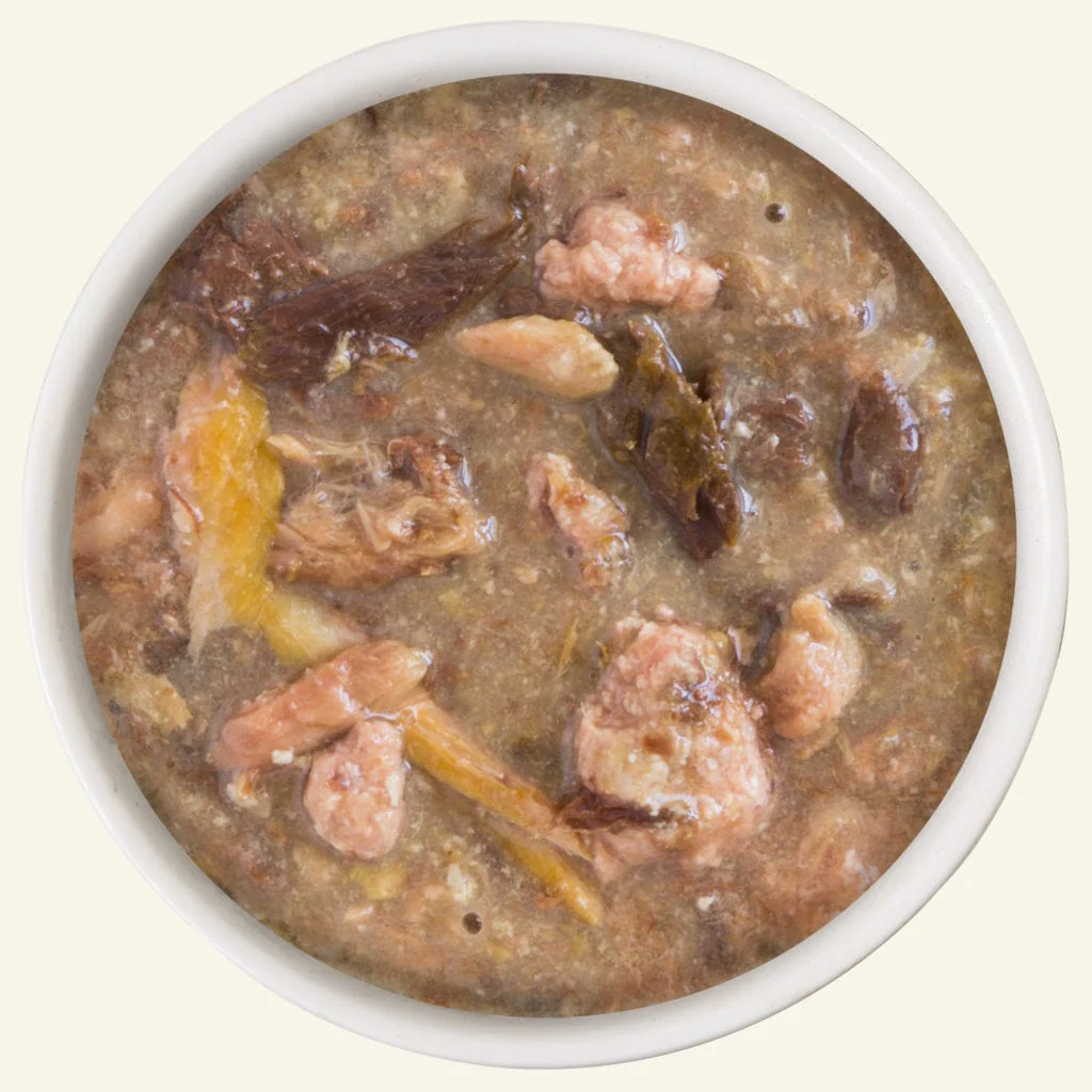 Weruva BFF OMG Duck & Tuna Lots-O-Luck! Duck & Tuna Dinner in Gravy Canned Cat Food (2.8 oz Can) - Image 2