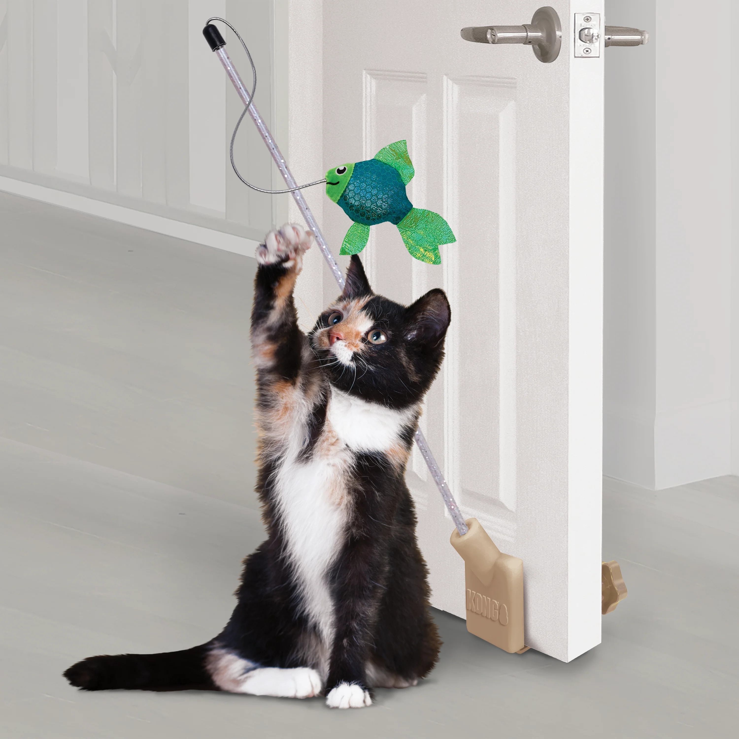 KONG Connects Angler Door Teaser Cat Toy - Image 3
