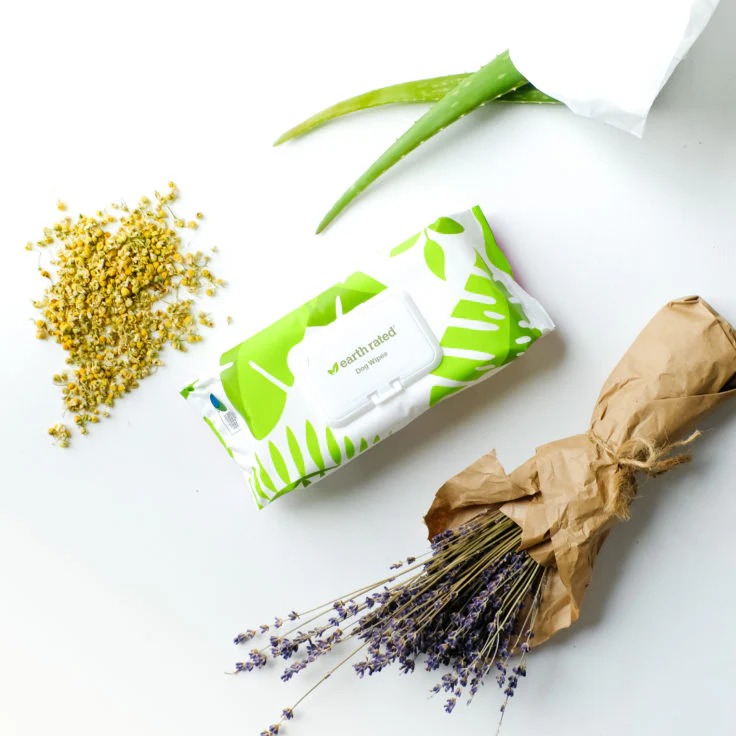 Earth Rated Compostable Dog Grooming Wipes - Image 3